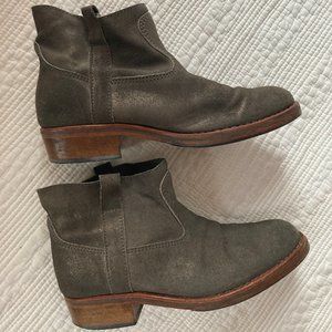 La Botte Gardiane 1/4 Gardian in metallic gray size 39 8.5